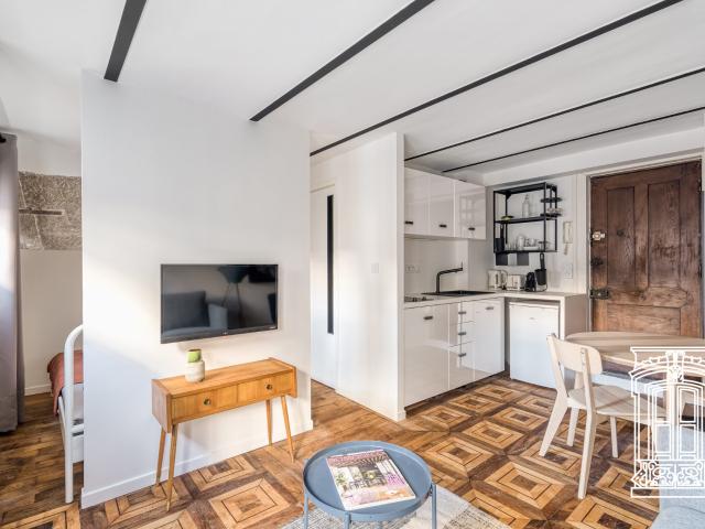 Location Appartement 1 pièce 22m² LYON 6ème