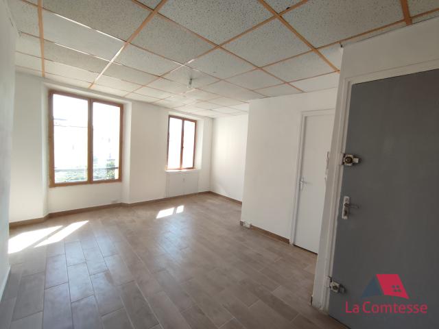 Location Appartement 1 pièce 22m² MARSEILLE 1er
