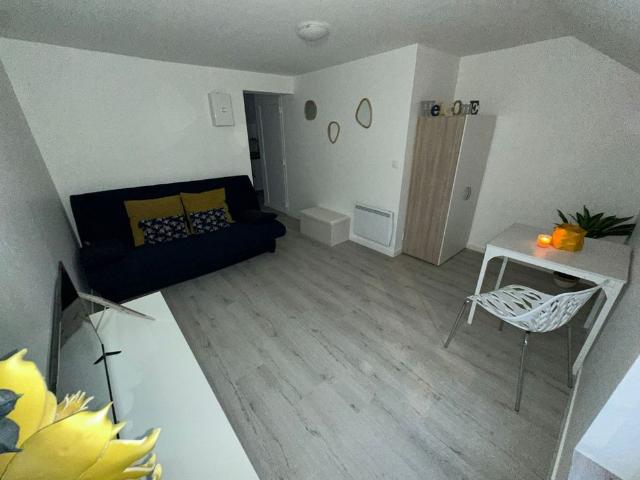 Location Appartement 1 pièce 22m² MAUBEUGE 59600