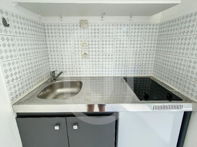 Location Appartement 1 pièce 22m² MONTPELLIER 34090