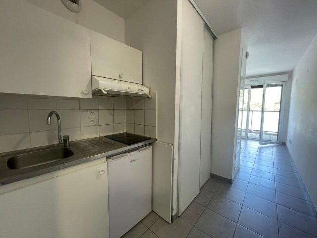 Location Appartement 1 pièce 22m² MONTPELLIER 34000
