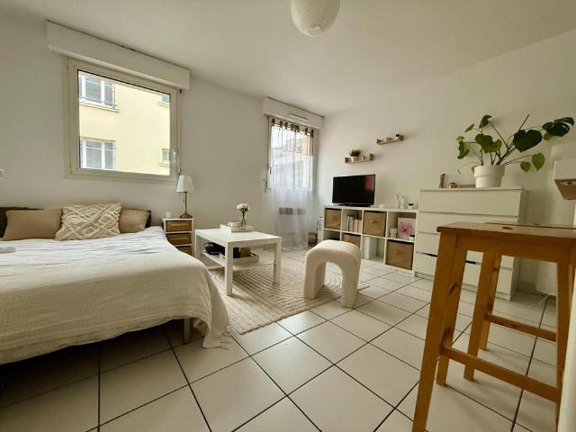 Location Appartement 1 pièce 22m² NANTES 44000