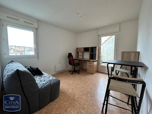 Location Appartement 1 pièce 22m² NIORT 79000