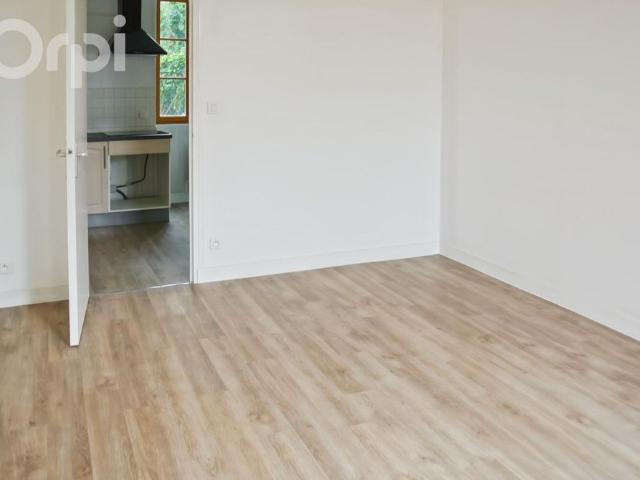 Location Appartement 1 pièce 22m² SENLIS 60300