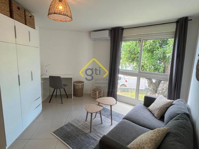 Location Appartement 1 pièce 22m² STE CLOTILDE 97490