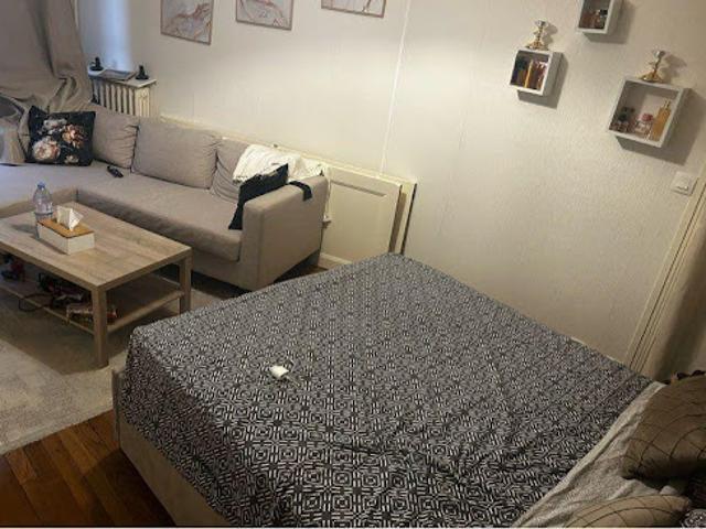 Location Appartement 1 pièce 23 m2 Montreuil
