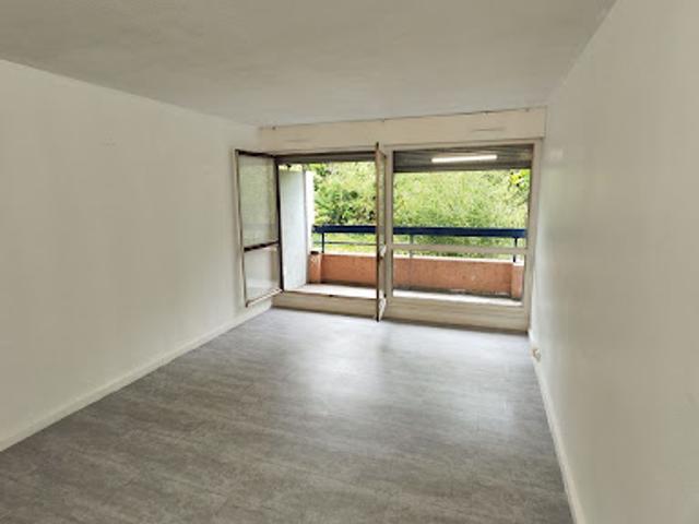 Location Appartement 1 pièce 23 m2 Nimes