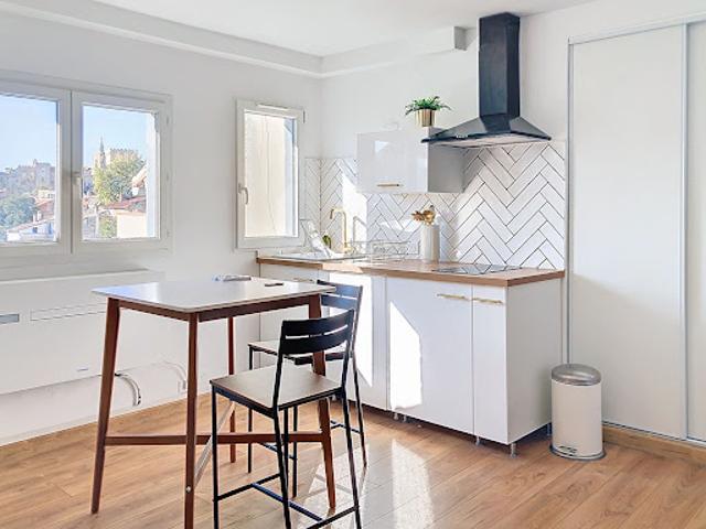 Location Appartement 1 pièce 23 m2 Avignon