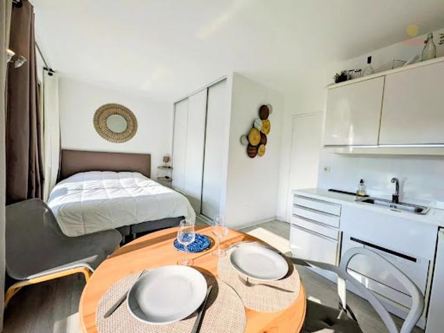 Location Appartement 1 pièce 23 m2 Cannes