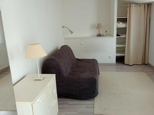 Location Appartement 1 pièce 23 m2 Saint Cyr sur Loire