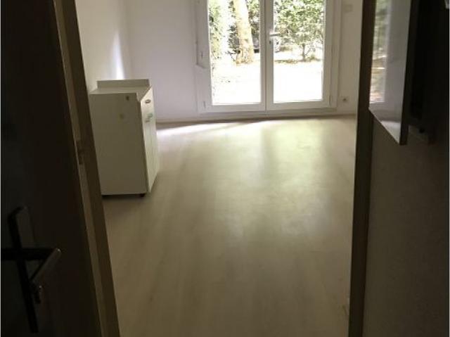 Location appartement 1 pièce 23 m²