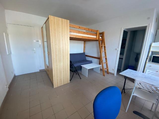 Location appartement 1 pièce, 23.04m², Nantes
