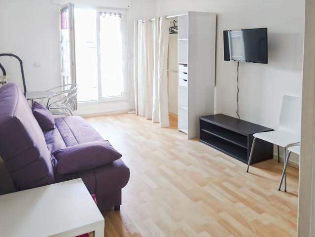 Location appartement 1 pièce, 23.29m², Mennecy