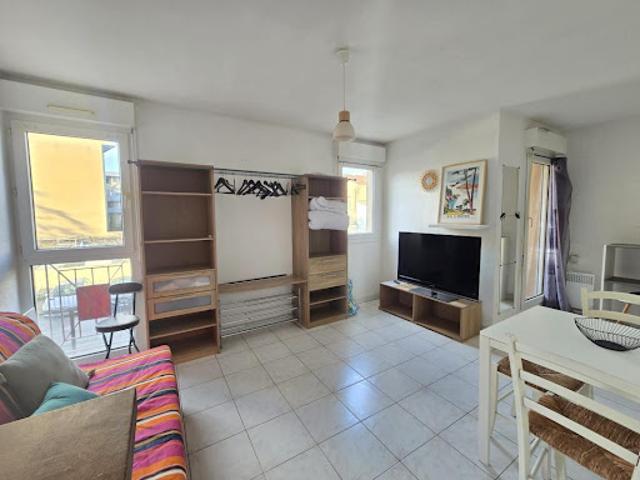 Location Appartement 1 pièce 23.2 m2 Salon de Provence