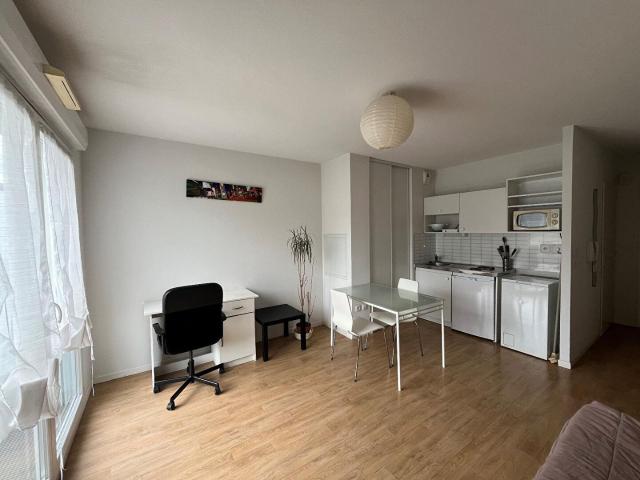 Location appartement 1 pièce, 23.53m², Nantes