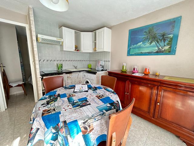 Location appartement 1 pièce, 23.65m², Gruissan