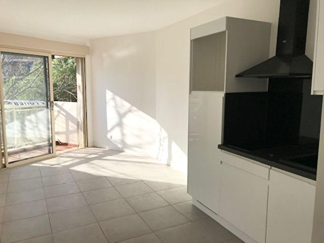 Location appartement 1 pièce, 23.83m², Cannes