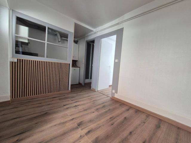 Location appartement 1 pièce 23.91 m² à Mâcon 71000 4 450 €
