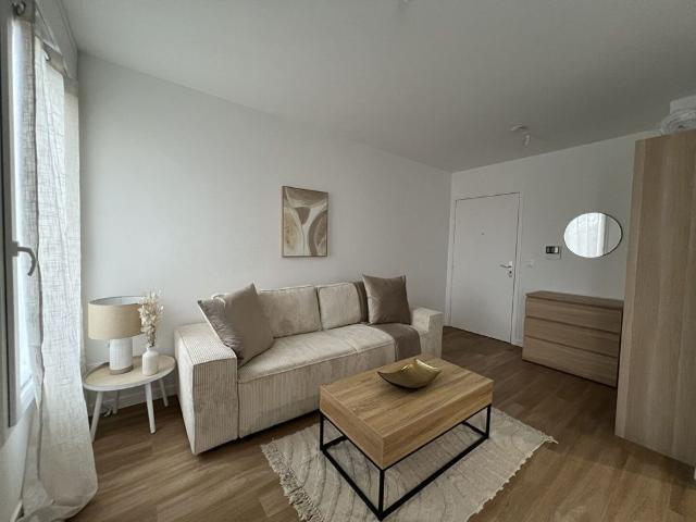Location appartement 1 pièce, 23.92m², Drancy