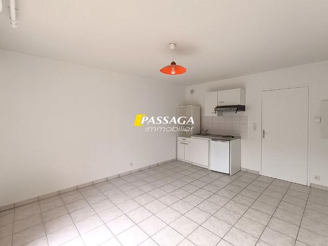 Location Appartement 1 pièce 23m²