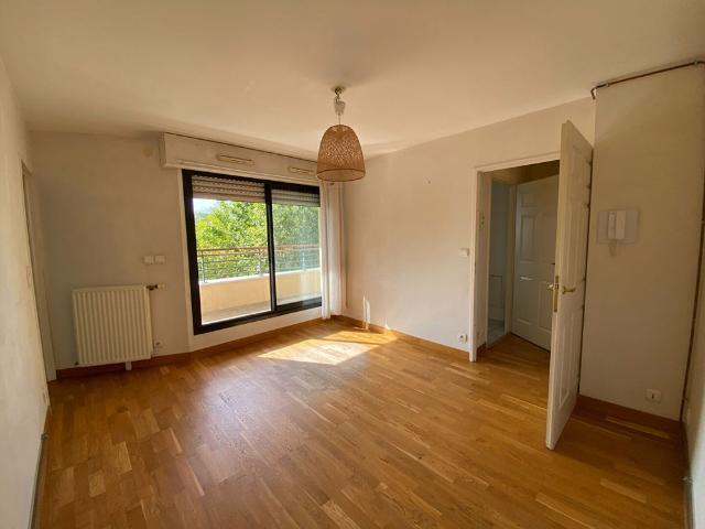 Location Appartement 1 pièce 23m²