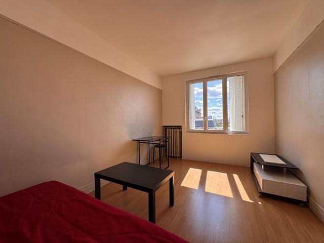 Location Appartement 1 pièce 23m²