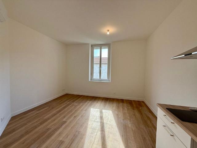Location Appartement 1 pièce 23m²