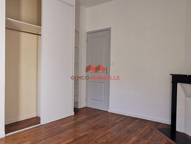 Location Appartement 1 pièce 23m²
