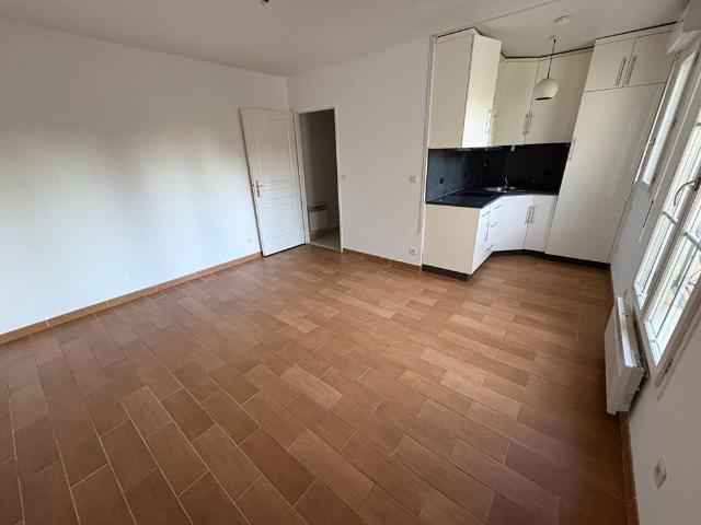 Location Appartement 1 pièce 23m²