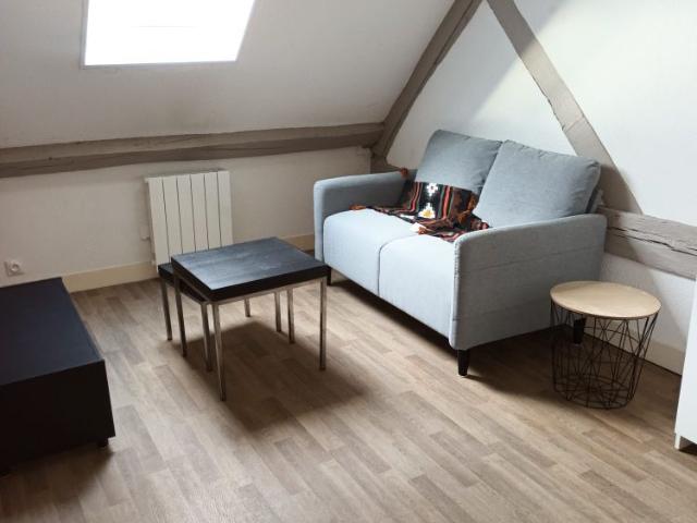 Location Appartement 1 pièce 23m² TOURS 37000