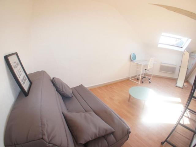 Location Appartement 1 pièce 23m² ANGERS 49100