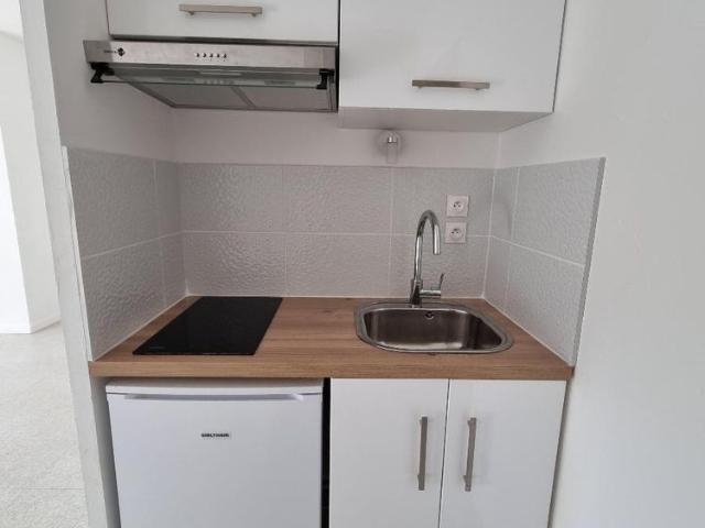 Location Appartement 1 pièce 23m² ANGERS 49100