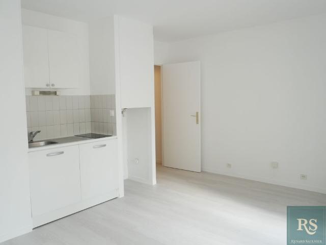 Location Appartement 1 pièce 23m² ANTONY 92160