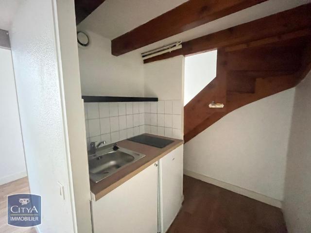 Location Appartement 1 pièce 23m² BORDEAUX 33000