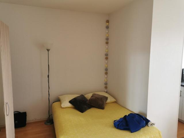 Location Appartement 1 pièce 23m² BORDEAUX 33000