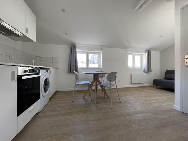 Location Appartement 1 pièce 23m² LA ROCHELLE 17000