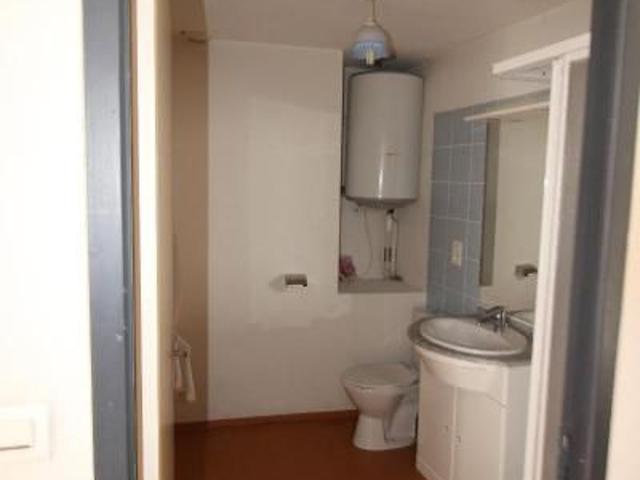 Location Appartement 1 pièce 23m² MILLAU 12100