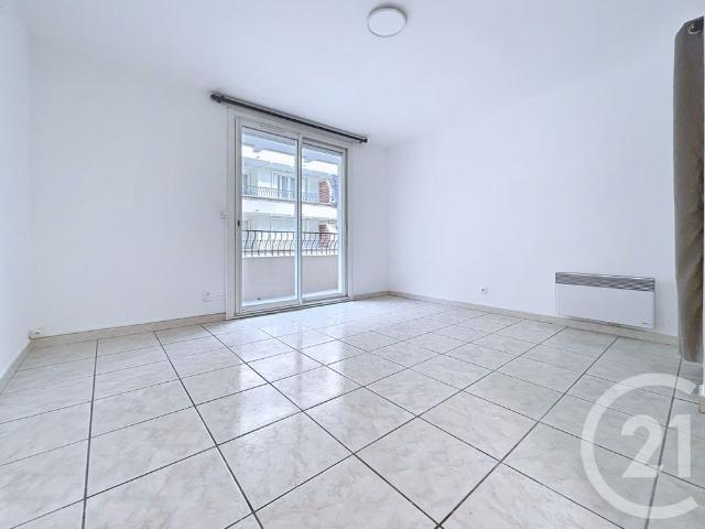 Location Appartement 1 pièce 23m² MONTPELLIER 34090