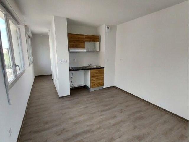 Location Appartement 1 pièce 23m² MONTPELLIER 34000