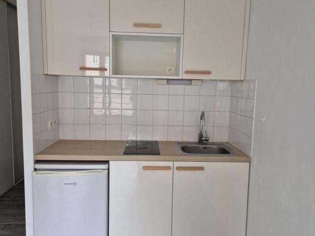Location Appartement 1 pièce 23m² NANTES 44000