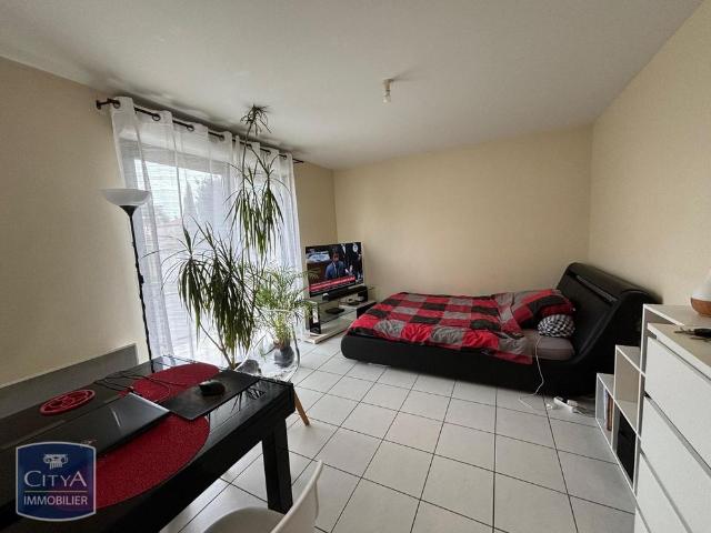 Location Appartement 1 pièce 23m² NIORT 79000