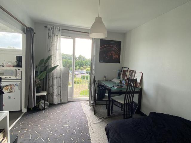 Location Appartement 1 pièce 23m² RENNES 35700