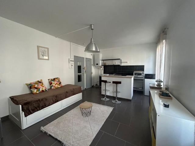 Location Appartement 1 pièce 23m² REIMS 51100