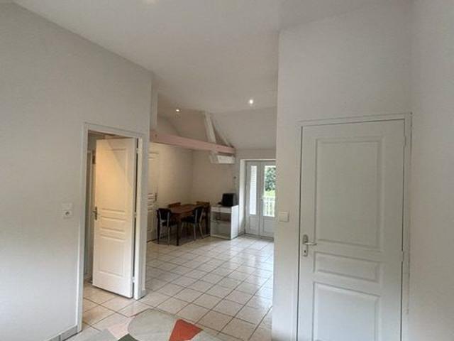 Location Appartement 1 pièce 23m² ST VIANCE 19240