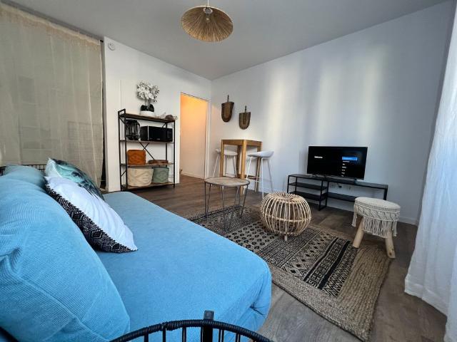 Location Appartement 1 pièce 23m² STE CLOTILDE 97490