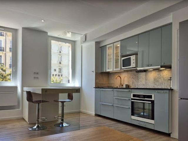 Location Appartement 1 pièce 34 m2 Marseille 1er