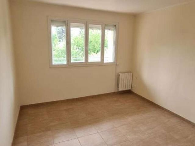 Location appartement 1 pièce 34 m² Bondy 93140