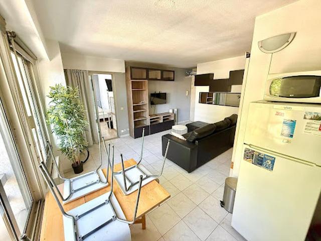 Location Appartement 1 pièce 34.32 m2 Antibes