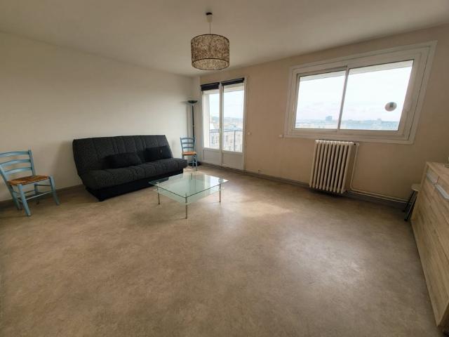 Location Appartement 1 pièce 34m²
