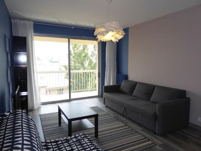Location Appartement 1 pièce 34m²